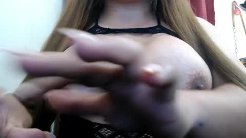 itsme jannaxx online show from January 7, 7:52 pm