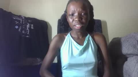 baddie_floxxy online show from April 21, 2:48 am