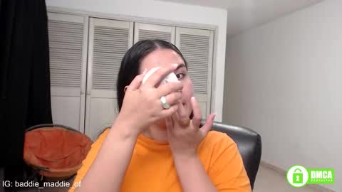 Snapshot of baddie_maddie_ chatting on October 31, 6:47 am want custom text me through my snap 3  online show from October 31, 6:47 am