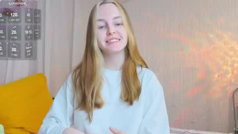 Alice online show from April 18, 6:54 pm