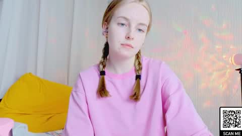 Alice online show from March 30, 4:07 pm