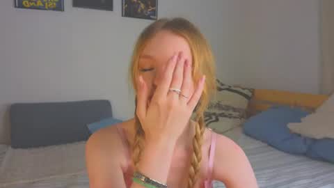 Kate online show from July 9, 5:17 pm
