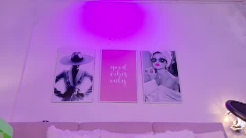 Bahia Marquez online show from January 12, 1:18 pm