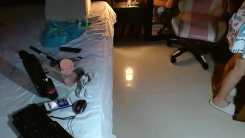 sandra online show from April 16, 10:34 pm