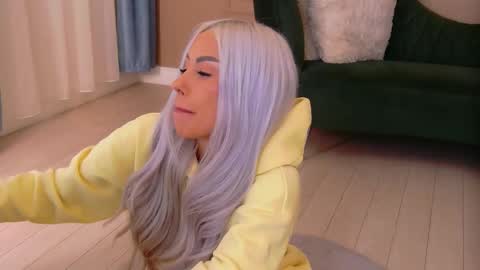 bailey_rush online show from February 17, 5:45 pm