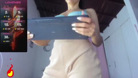 IM BAILEY online show from February 5, 4:16 am