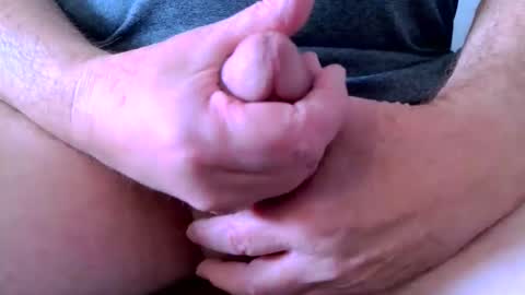 bald_bone online show from December 4, 3:33 pm