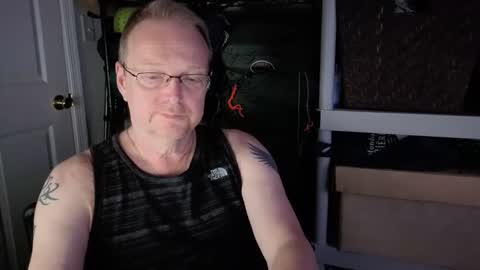 baltomoron69 online show from June 9, 6:29 pm