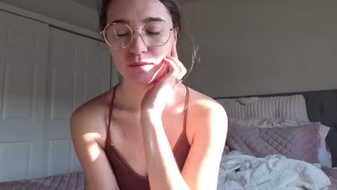 bambifarrina online show from February 10, 3:48 pm