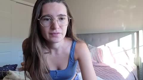 bambifarrina online show from November 5, 9:06 pm