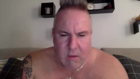 banana5289 online show from March 24, 8:59 pm