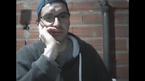 Ezequiel online show from January 18, 1:47 am