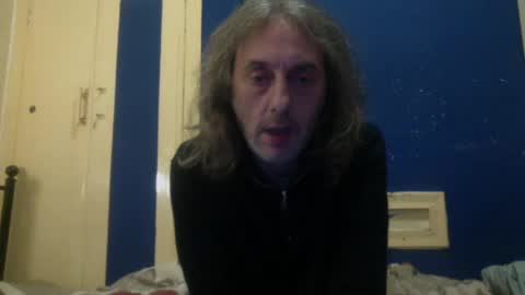 Snapshot of bangintoleather chatting on February 13, 2:45 am bangintoleather online show from February 13, 2:45 am