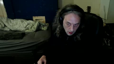 bangintoleather online show from April 24, 2:57 am