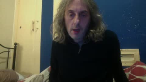 Snapshot of bangintoleather chatting on February 7, 3:13 am bangintoleather online show from February 7, 3:13 am