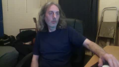 Snapshot of bangintoleather chatting on October 13, 1:18 am bangintoleather online show from October 13, 1:18 am