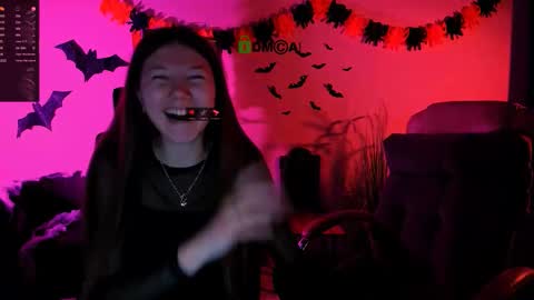 Snapshot of barbara_crazy chatting on October 21, 7:28 pm barbara_crazy online show from October 21, 7:28 pm
