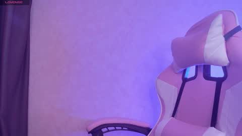 barbara_dennis online show from March 6, 8:52 am