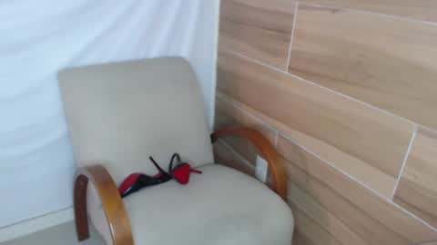 BARBARA DOMME online show from October 22, 4:41 pm