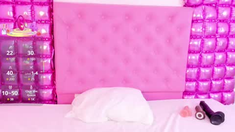 Barbie Hills online show from March 12, 12:31 am