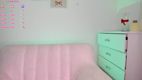 Snapshot of barbie_brunette3 chatting on December 11, 5:53 am  independet model online show from December 11, 5:53 am