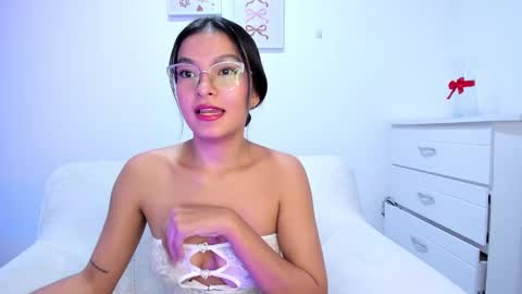 Snapshot of barbie_brunette3 chatting on March 9, 3:11 am  independet model online show from March 9, 3:11 am