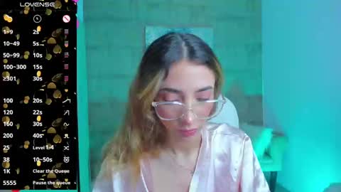 Snapshot of barbiie_scoth chatting on February 15, 9:59 pm Barbie Scot online show from February 15, 9:59 pm