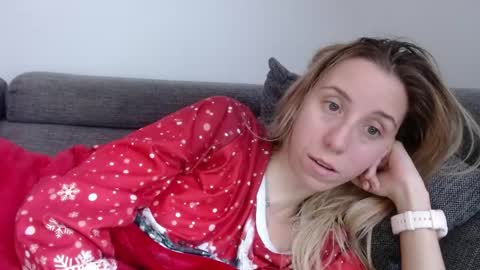 Lena online show from April 21, 5:20 pm