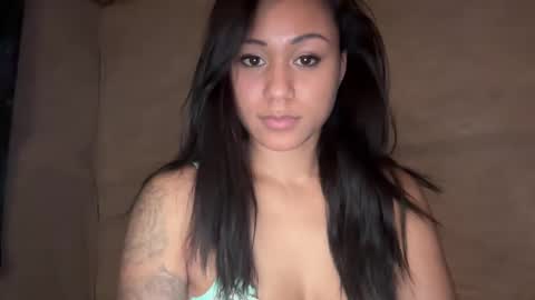 chicka online show from March 2, 3:45 am