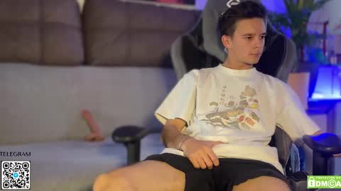 Fansly  Barney  and Kevin T  online show from October 27, 4:34 am