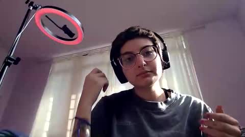 basil online show from March 29, 10:11 pm