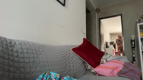 baskec77 online show from March 10, 9:46 am