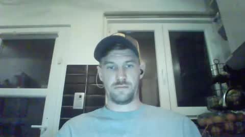 basteleus1 online show from February 27, 1:41 am