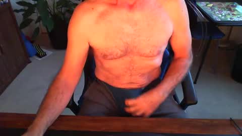 BateBro13 online show from January 1, 4:07 pm