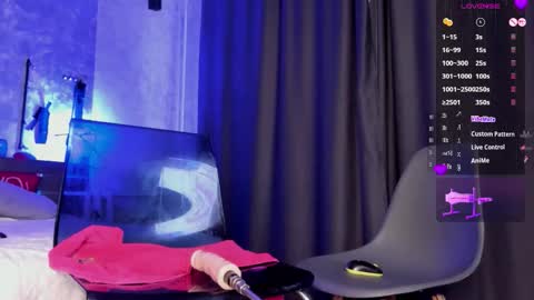 batty_queen online show from March 9, 2:16 am