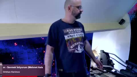 bazzz_8 online show from March 5, 6:45 pm