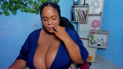 Charlote online show from November 19, 3:11 pm