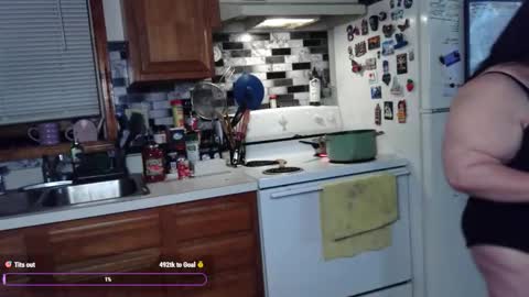 pixie online show from March 10, 4:28 am