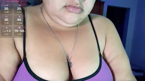 The girl next door  online show from May 28, 10:30 pm