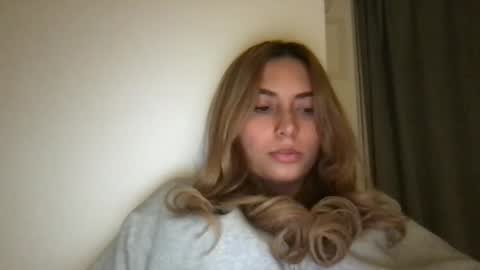 bbypiamia online show from March 15, 2:42 pm