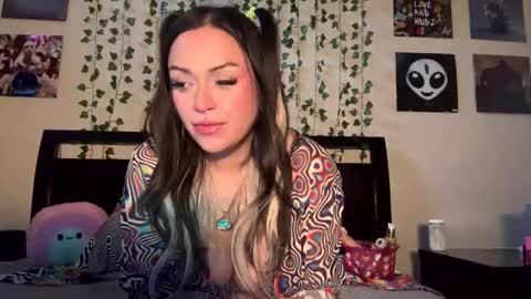 bbyslugggg online show from February 3, 4:10 pm