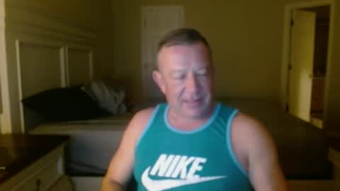 bdon1977 online show from November 28, 7:16 am