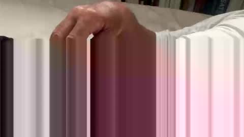 BeachGuy online show from November 2, 3:45 pm