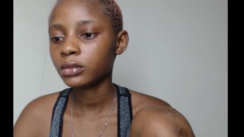 beakimber50 online show from October 28, 1:28 am