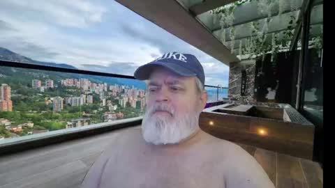 Dookie online show from September 14, 6:20 pm