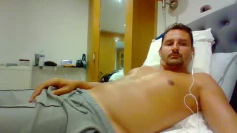 bearboudior online show from June 17, 10:42 am