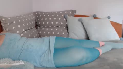 beatrice26 online show from April 13, 12:42 pm