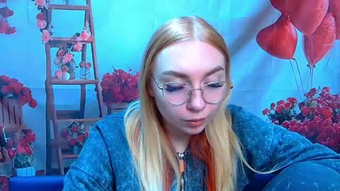 BeatriceFlyy online show from April 18, 1:02 pm