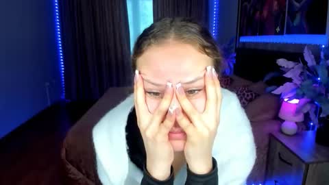 BeatriceWild online show from February 9, 11:25 am