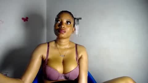 moanna online show from April 11, 6:56 pm